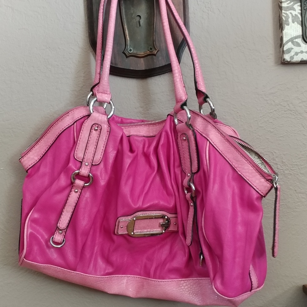 Fuscia Colored Guess Shoulder Bag